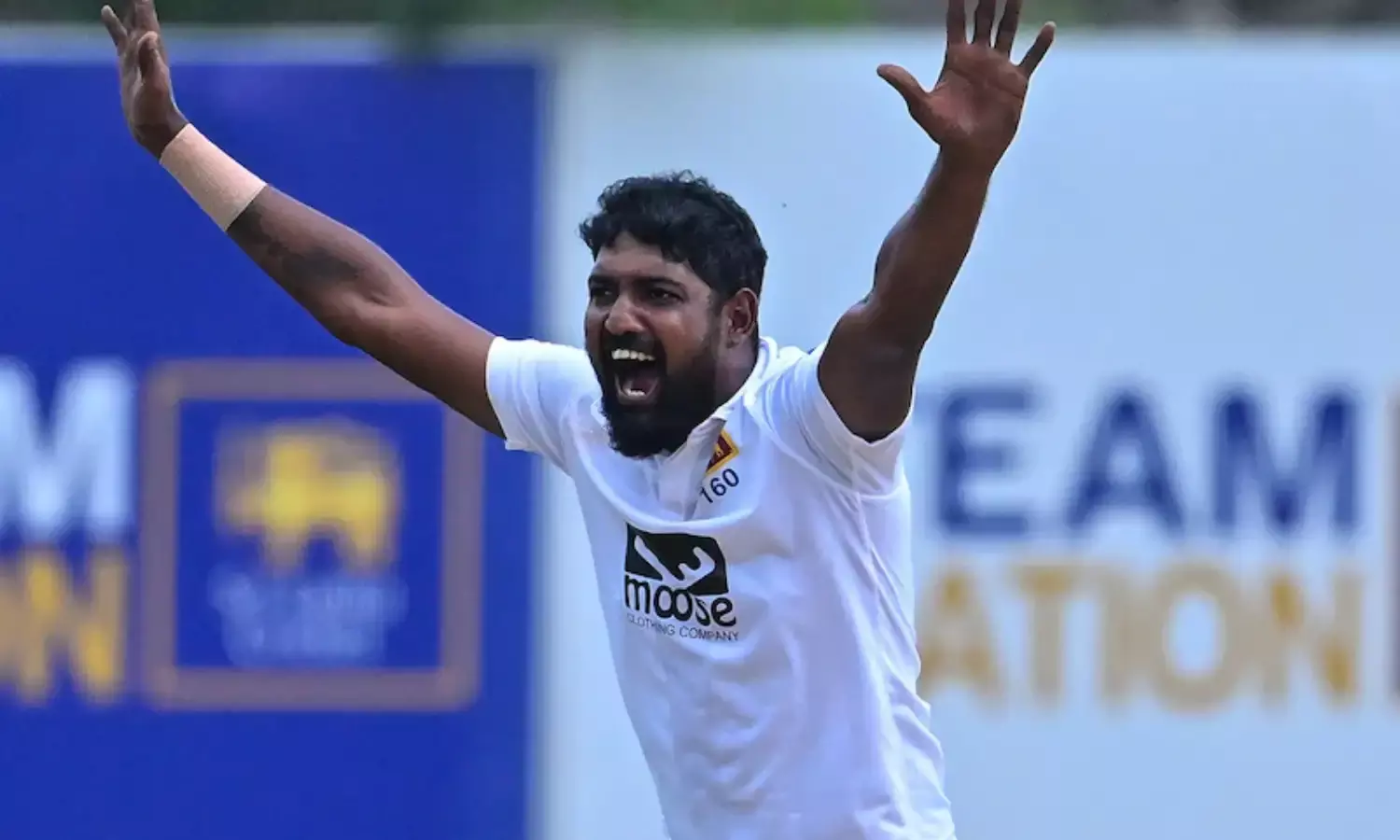 Competed 100 Test Wickets