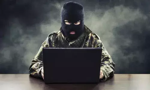 डाक्टर दंपति को दो दिन रखा डिजिटल अरेस्ट, 10.50 लाख ऐंठे, पुलिस अधिकारियों ने पहुंचकर मुक्त कराया…