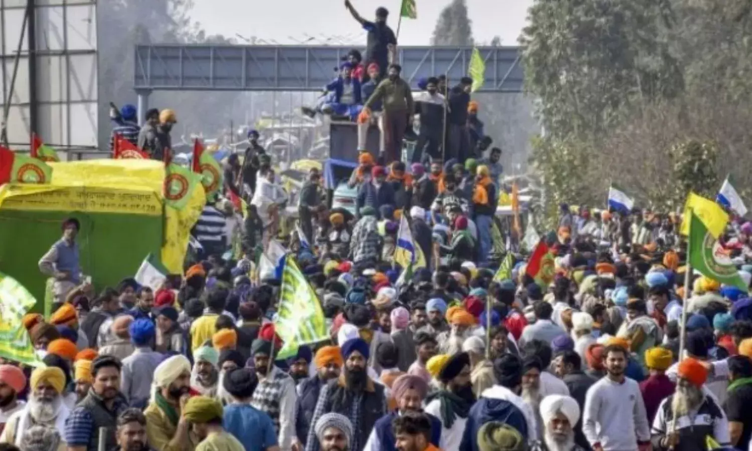 आज संसद भवन का घेराव करेंगे किसान