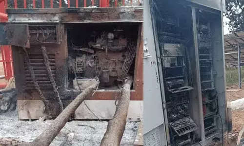 Naxalites set fire to Jio tower in Bijapur