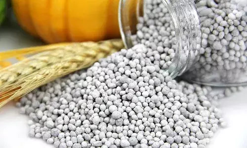 खाद की किल्लत! चौंका देंगे ये आंकड़े, किसानों में है खासा नाराजगी