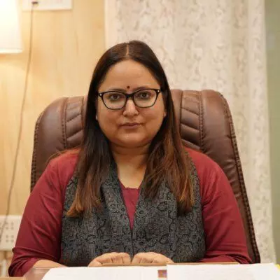 डीएम नेहा प्रकाश