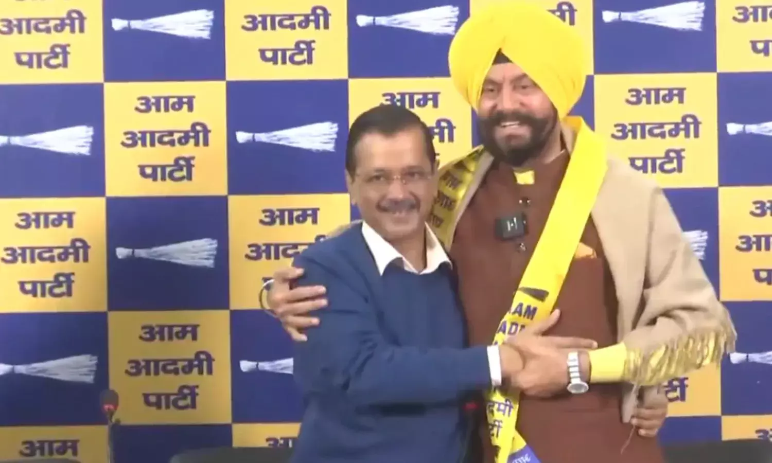 Jitendra Singh Shanti Joins AAP