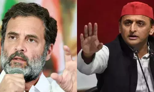 कांग्रेस और सपा के बीच बढ़ता तनाव!, संसद से लेकर सड़क तक दिखा टकराव…