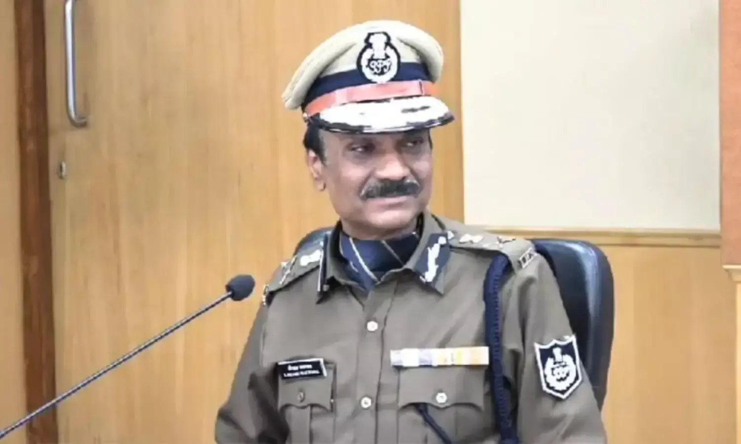 तबादलों के लिए पुलिस मुख्यालय नहीं आएं अधिकारी-कर्मचारी…