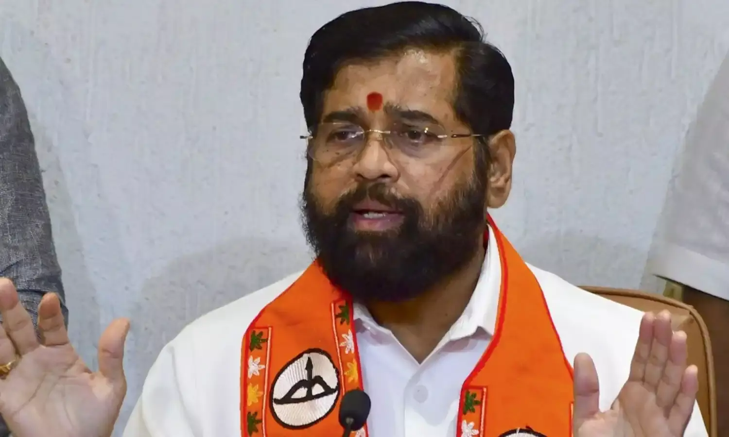 EVM पर सवाल उठाने वालों को एकनाथ शिंदे ने दिया करारा जवाब, कहा- गुमराह करना बंद करें EVM पर सवाल उठाने वालों को एकनाथ शिंदे ने दिया करारा जवाब, कहा- गुमराह करना बंद करें