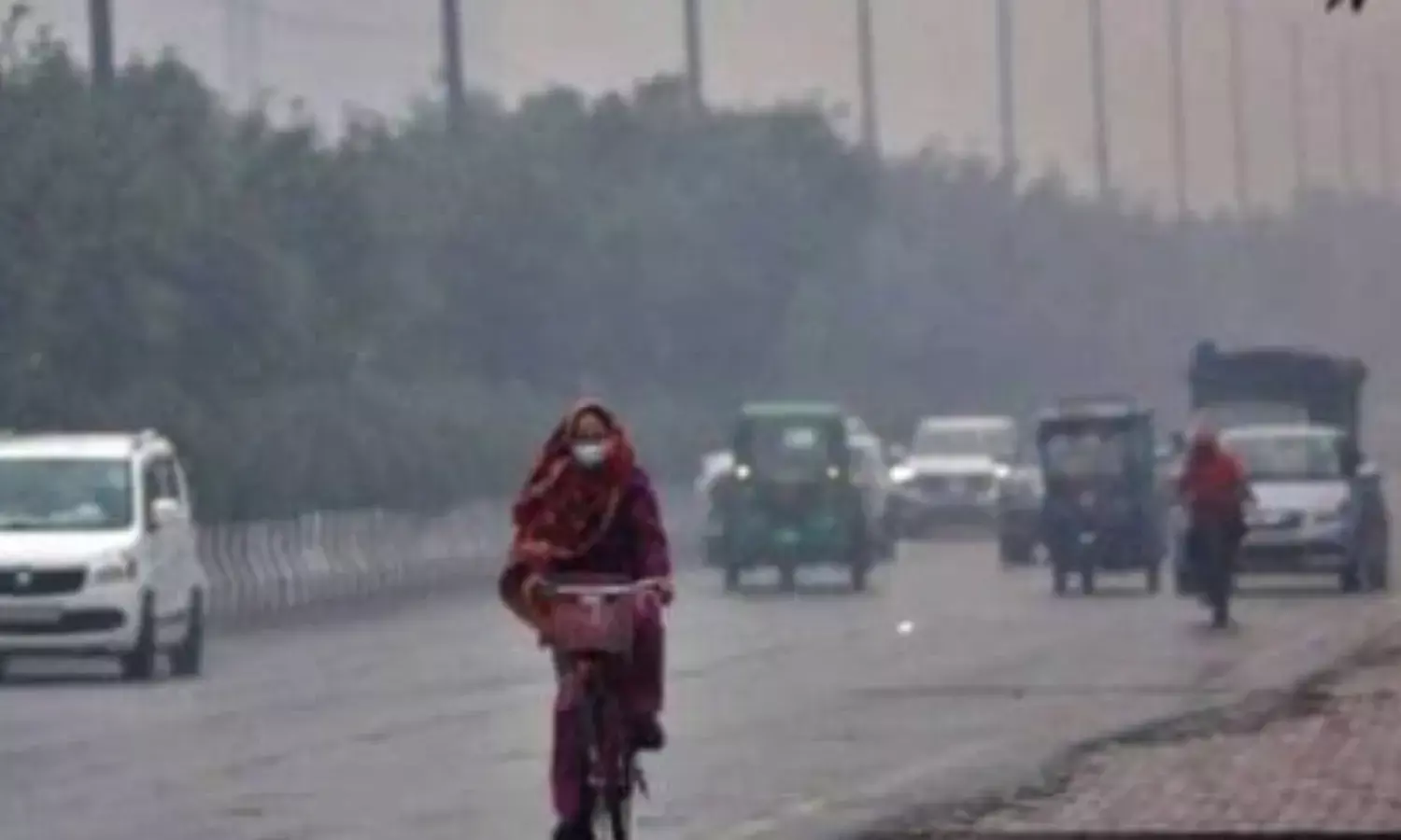 यूपी में कड़ाके ठंड, दिल्ली NCR में आज भी होगी हल्की बूंदाबांदी, जानिए क्या कहती है IMD की रिपोर्ट