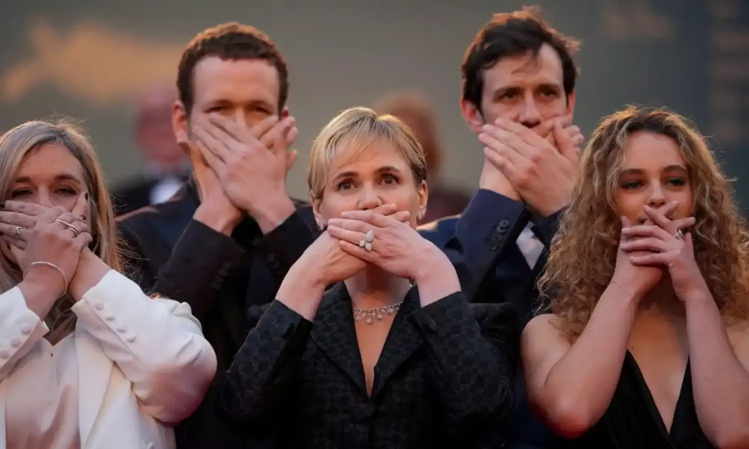 मुंह की बदबू दूर करने के लिए करें ये घरेलू काम, ऐसे इस्तेमाल में लाएं