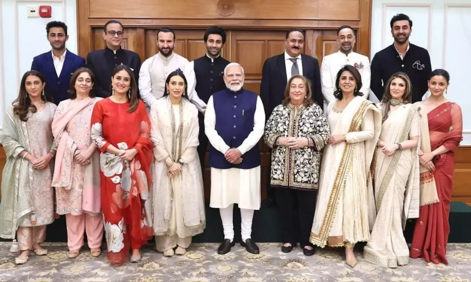 ​​PM Modi Meets Kapoor Family