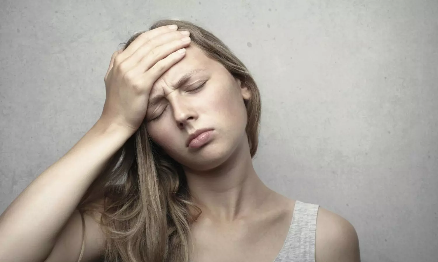 इन पांच घरेलू उपायों से दूर हो जाएगा डार्क सर्कल, ऐसे करें ट्राई इन पांच घरेलू उपायों से दूर हो जाएगा डार्क सर्कल, ऐसे करें ट्राई