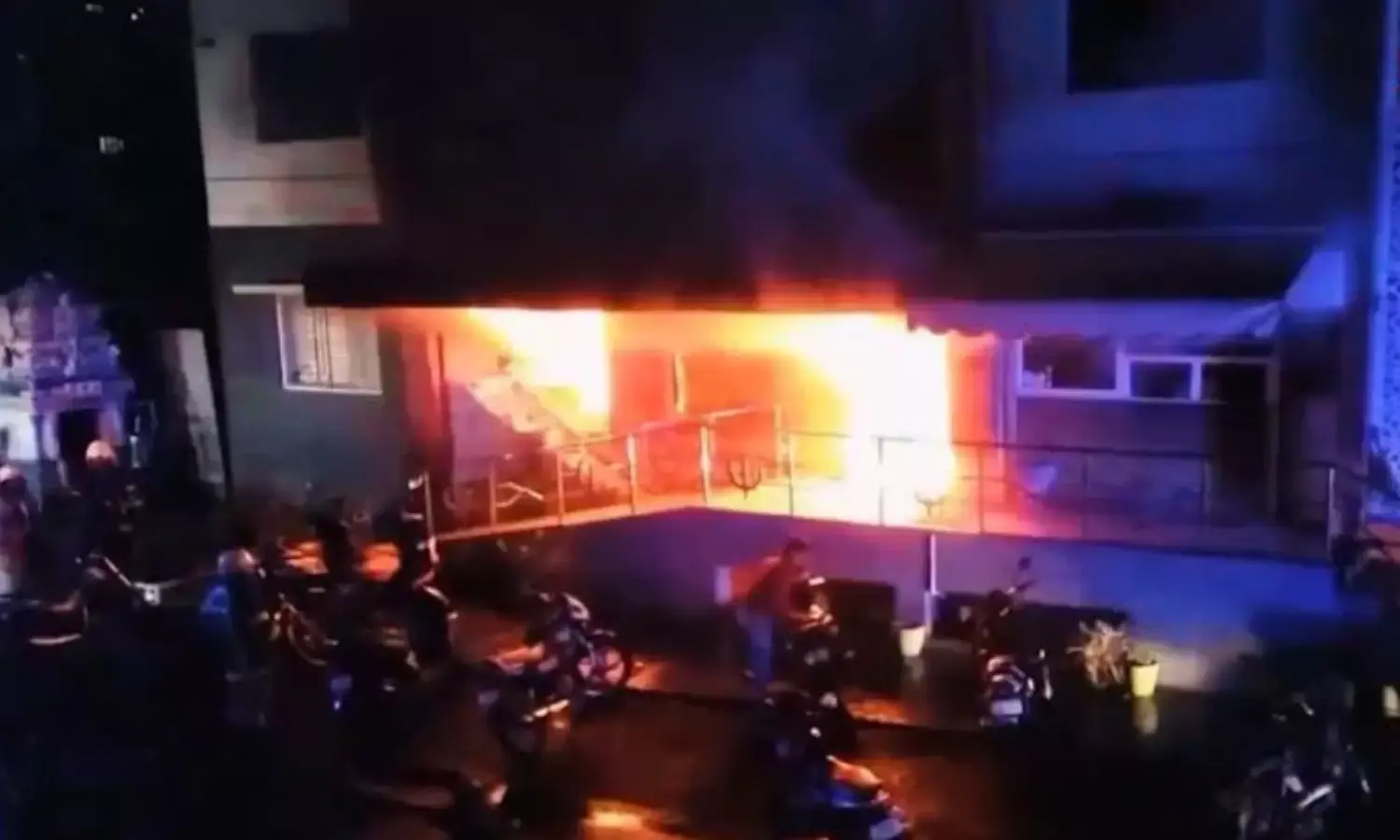 डिंडीगुल के एक निजी अस्पताल में लगी भीषण आग, 6 की मौत, कई झुलसे