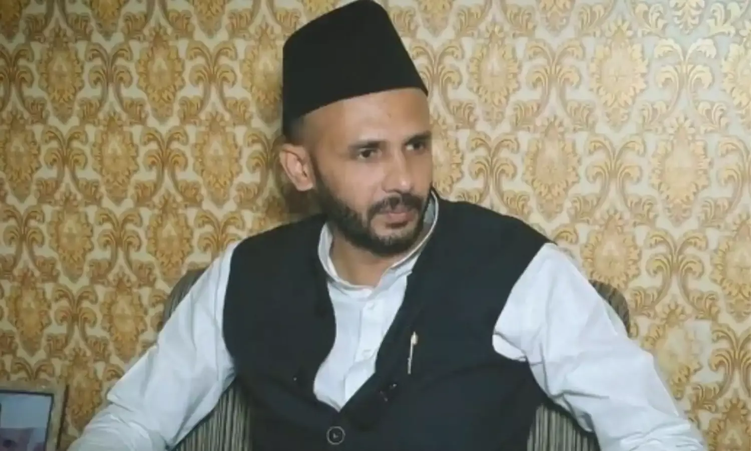 सपा सांसद जियाउर्रहमान बर्क की मुश्किलें बढ़ीं, बिना नक्शा पास कराए मकान बनवाया, नोटिस जारी…