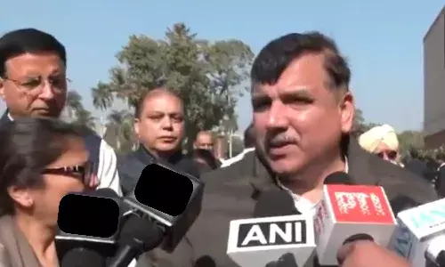 AAP सांसद संजय सिंह AAP सांसद संजय सिंह