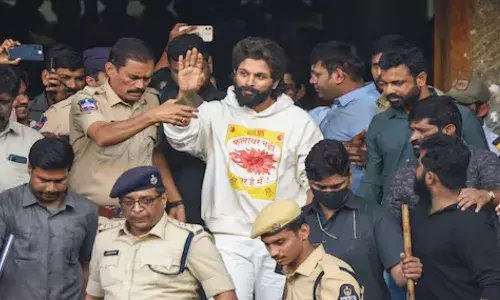 Allu Arjun gets 14-day Police Remand