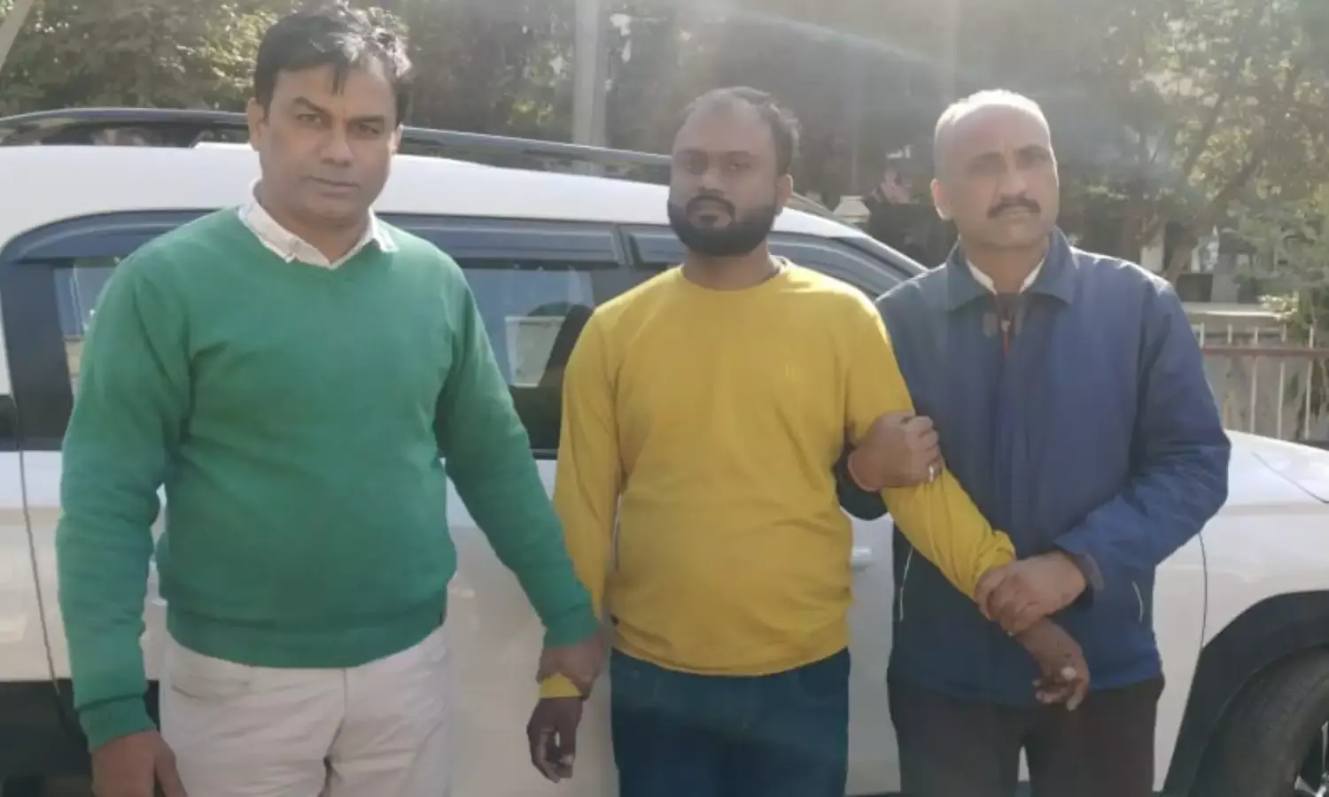 नपा सीएमओ, कंप्यूटर ऑपरेटर 1 लाख की रिश्वत लेते ट्रेप