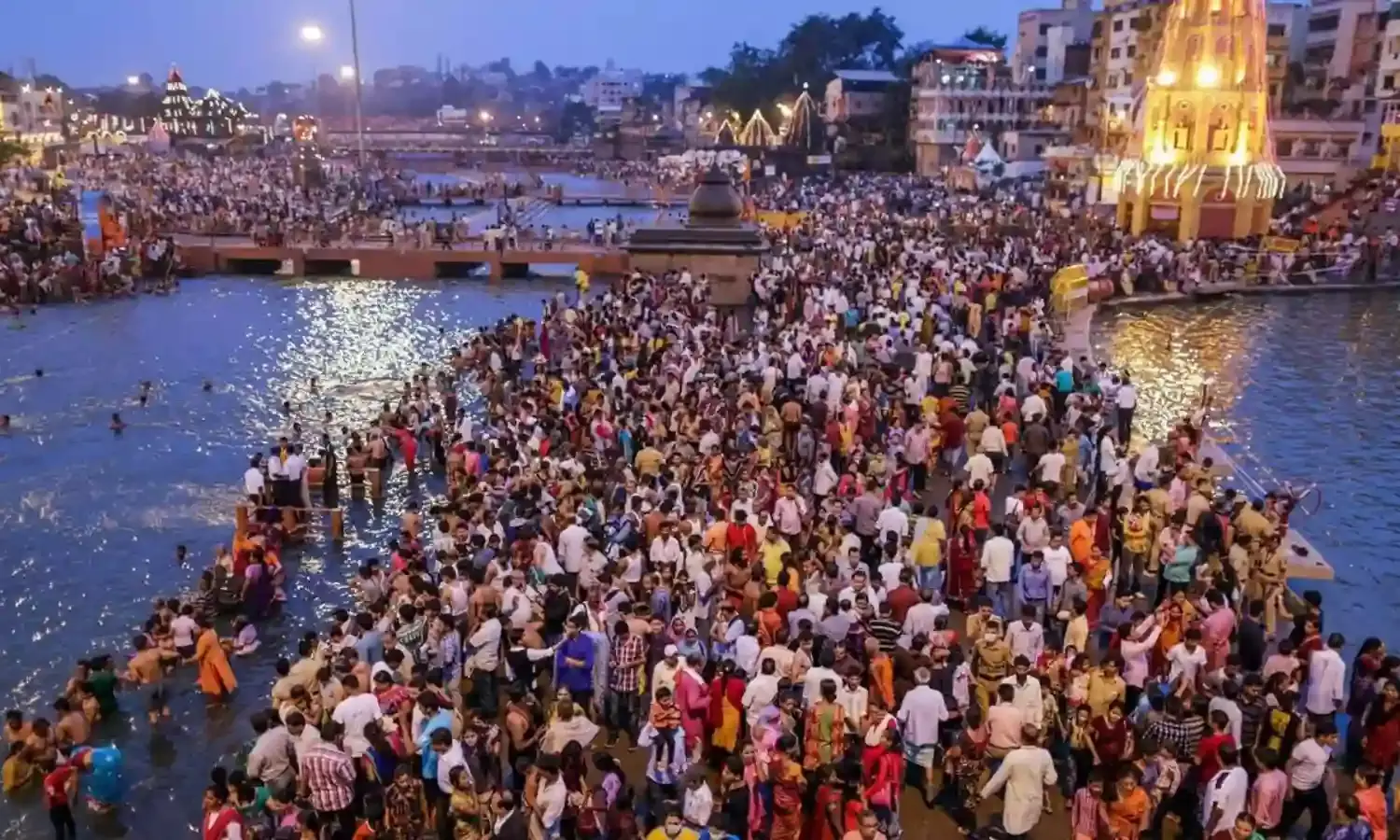 पीएम और सीएम योगी की विजिट के बाद अब मेला क्षेत्र में सभी विकास कार्य पूरे करने पर फोकस…