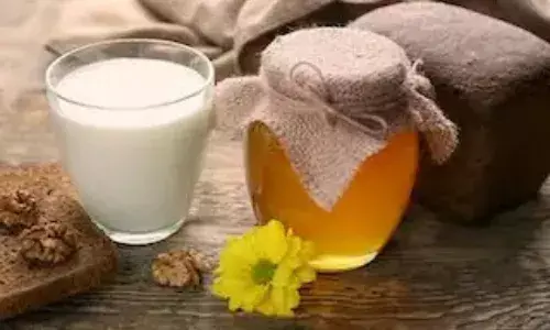 दूध में इसे मिलाकर पीने से घटेगा वजन, त्वचा भी रहेगी ग्लोइंग, जानें और फ़ायदे