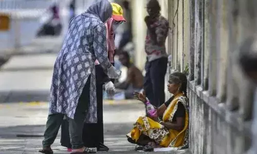 इंदौर बनेगा भिखारी मुक्त शहर, नए साल से भीख देने वाले पर दर्ज होगी FIR