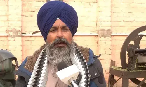 Farmer Leader Sarwan Singh Pandher Appeals to Block Railway Stations