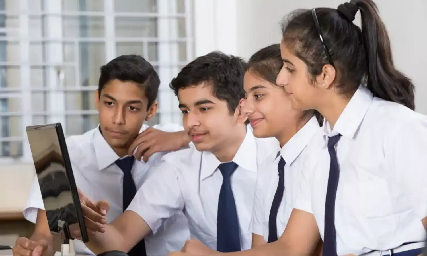 निजी स्कूलों की फीस पर नया नियम