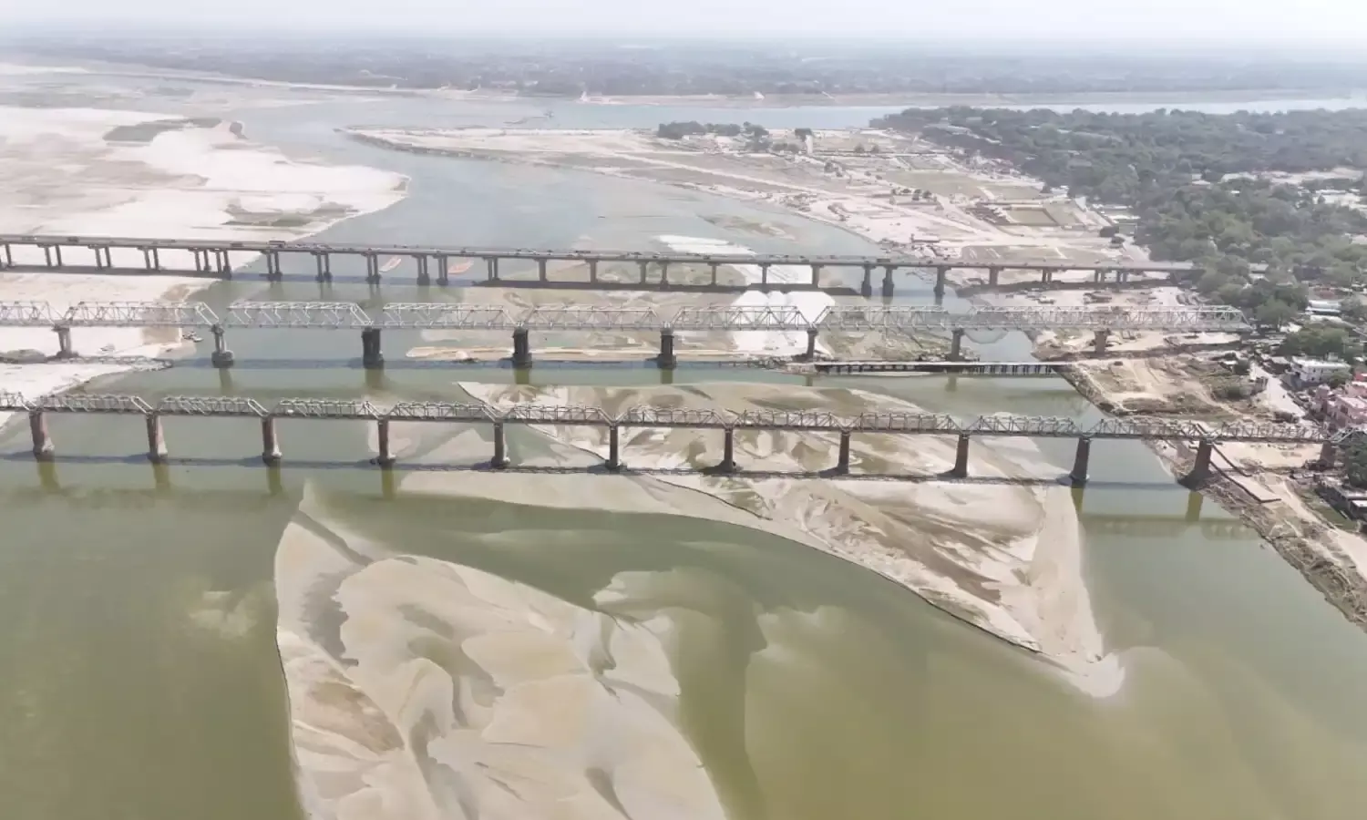 मां गंगा की तीन धारा को एक धारा में प्रवाहित कर भगीरथ बना योगी सरकार का सिंचाई विभाग... मां गंगा की तीन धारा को एक धारा में प्रवाहित कर भगीरथ बना योगी सरकार का सिंचाई विभाग...