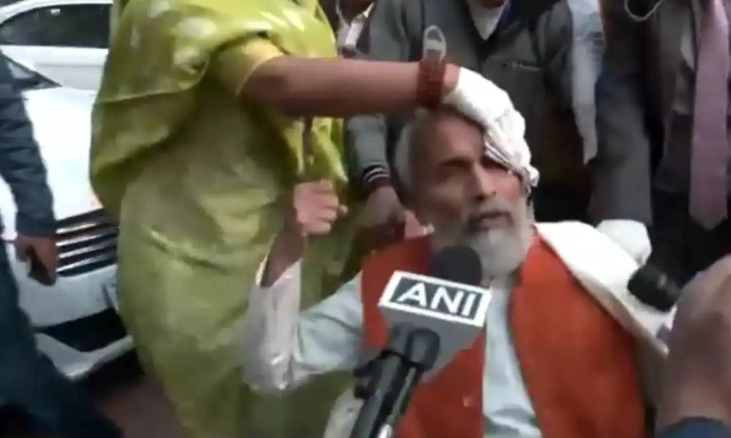 प्रदर्शन के दौरान घायल हुए भाजपा सांसद प्रताप चंद्र सारंगी, कहा - मुझे राहुल गांधी ने धक्का मारा