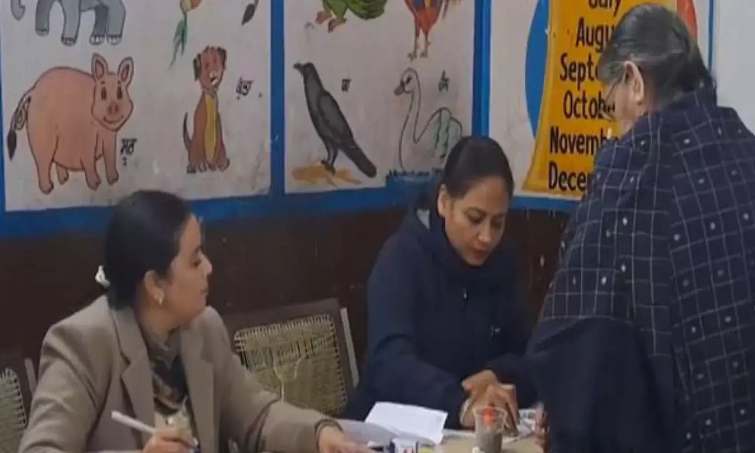 नगर निगम चुनाव 2024 के लिए मतदान शुरू, आप- बीजेपी - कांग्रेस और शिअद के बीच जोरदार टक्कर