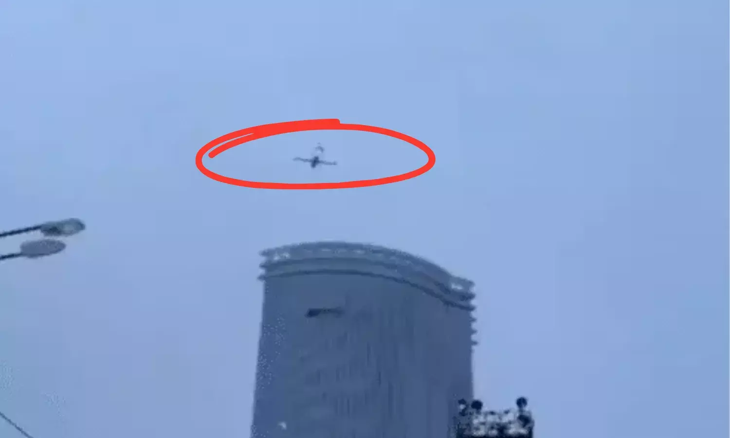 कजान में 9/11 जैसा ड्रोन अटैक, एयरपोर्ट बंद, रिहायशी इमारतें निशाना…