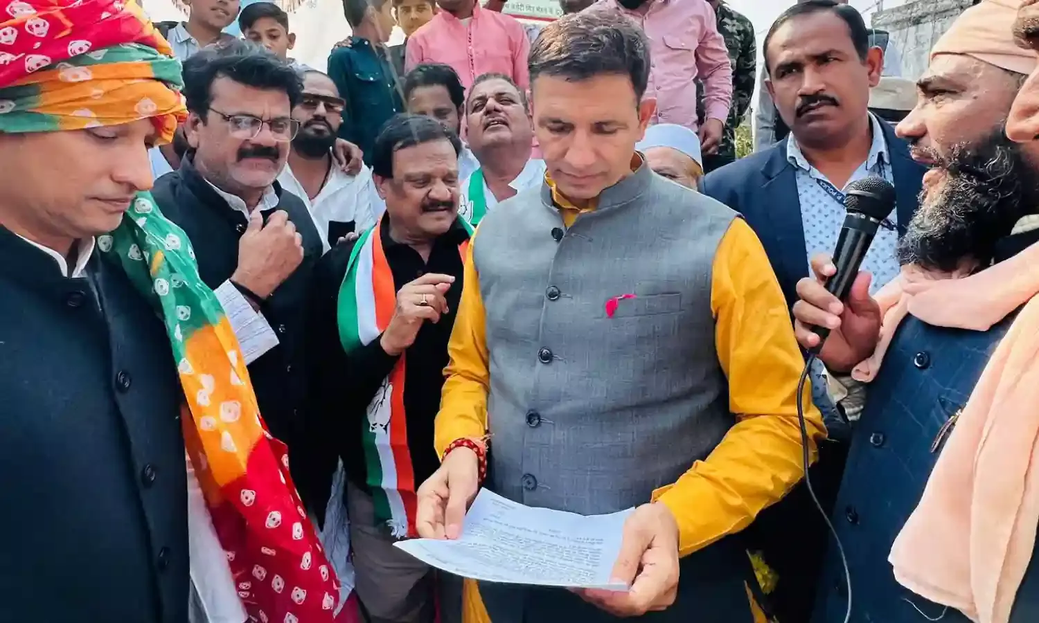 पीथमपुर में कांग्रेस का धरना प्रदर्शन, जीतू पटवारी हुए शामिल, यूनियन कार्बाइट का कचरा जलाने के पहले विरोध