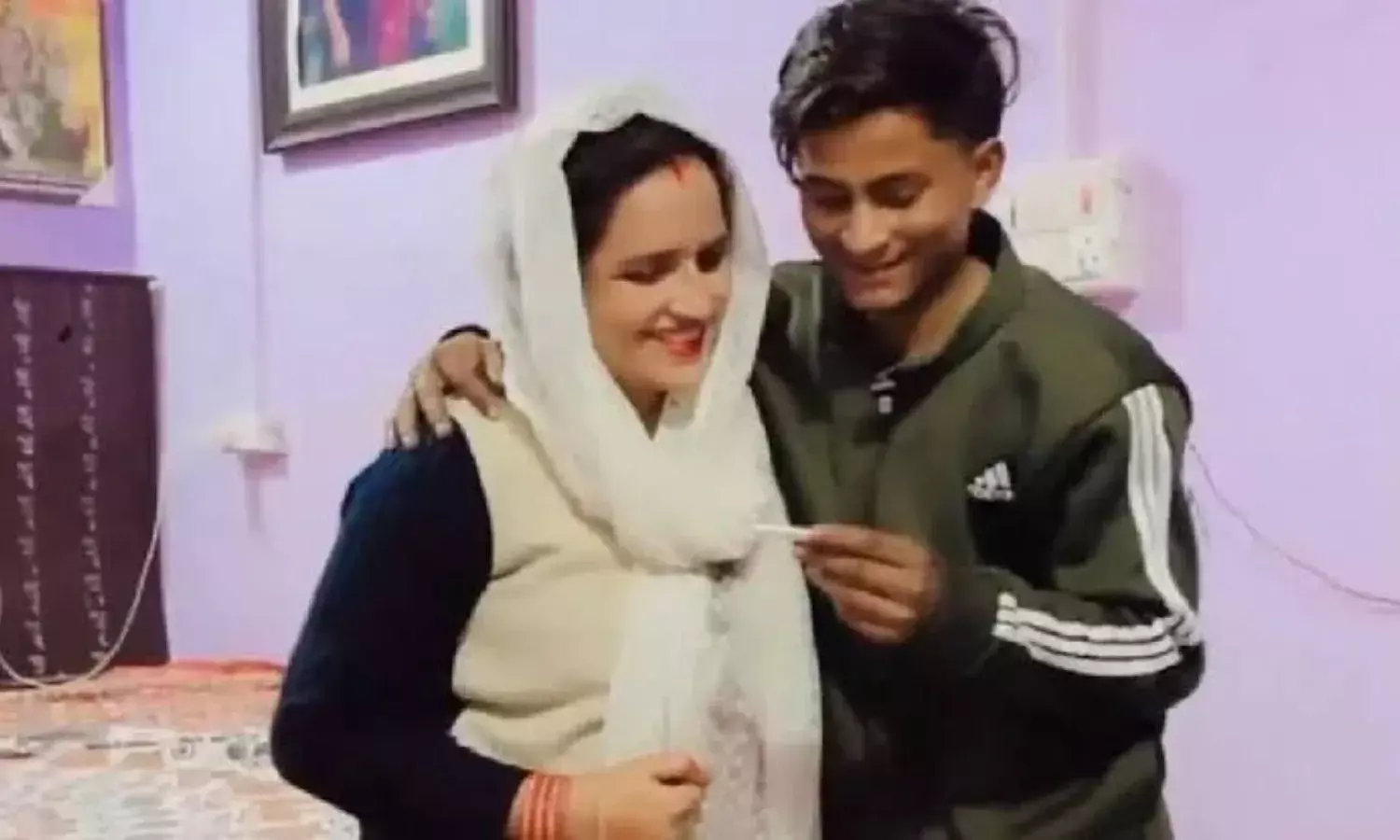 पाकिस्तानी भाभी की प्रेग्नेंसी पर पहले पति ने ली चुटकी, वीडियो शेयर कर कही बात