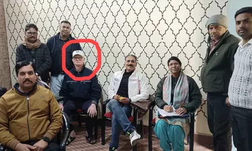 जनपद पंचायत सीईओ भूर सिंह 20 हजार रुपए की रिश्वत लेते ट्रेप