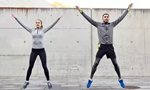 सर्दियों में बढ़ सकता है बॉडी में एक्स्ट्रा फैट, निजात पाने के लिए रोजाना करें ये एक्सरसाइज