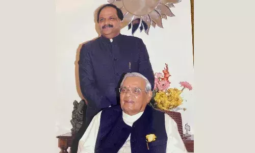 कांग्रेसी तंत्र की उपेक्षा से जन्मा जुनून,‘स्वदेश’ को विश्व मंच पर ले पहुँचा...