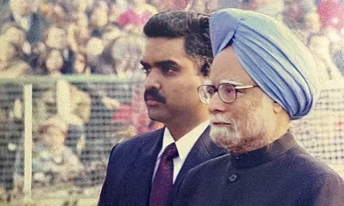 योगी के मंत्री कभी मनमोहन सिंह की सुरक्षा में थे तैनात, सुनाई मारुति 800 से जुड़ी कहानी