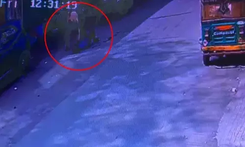 इंदौर में दिनदहाड़े मर्डर