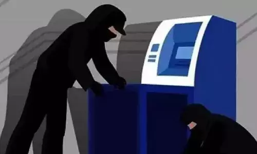 15 मिनट में एटीएम से 15 लाख लूट ले गए बदमाश, बहोड़ापुर थाना क्षेत्र में पहले भी हो चुकी हैं घटनाएं…