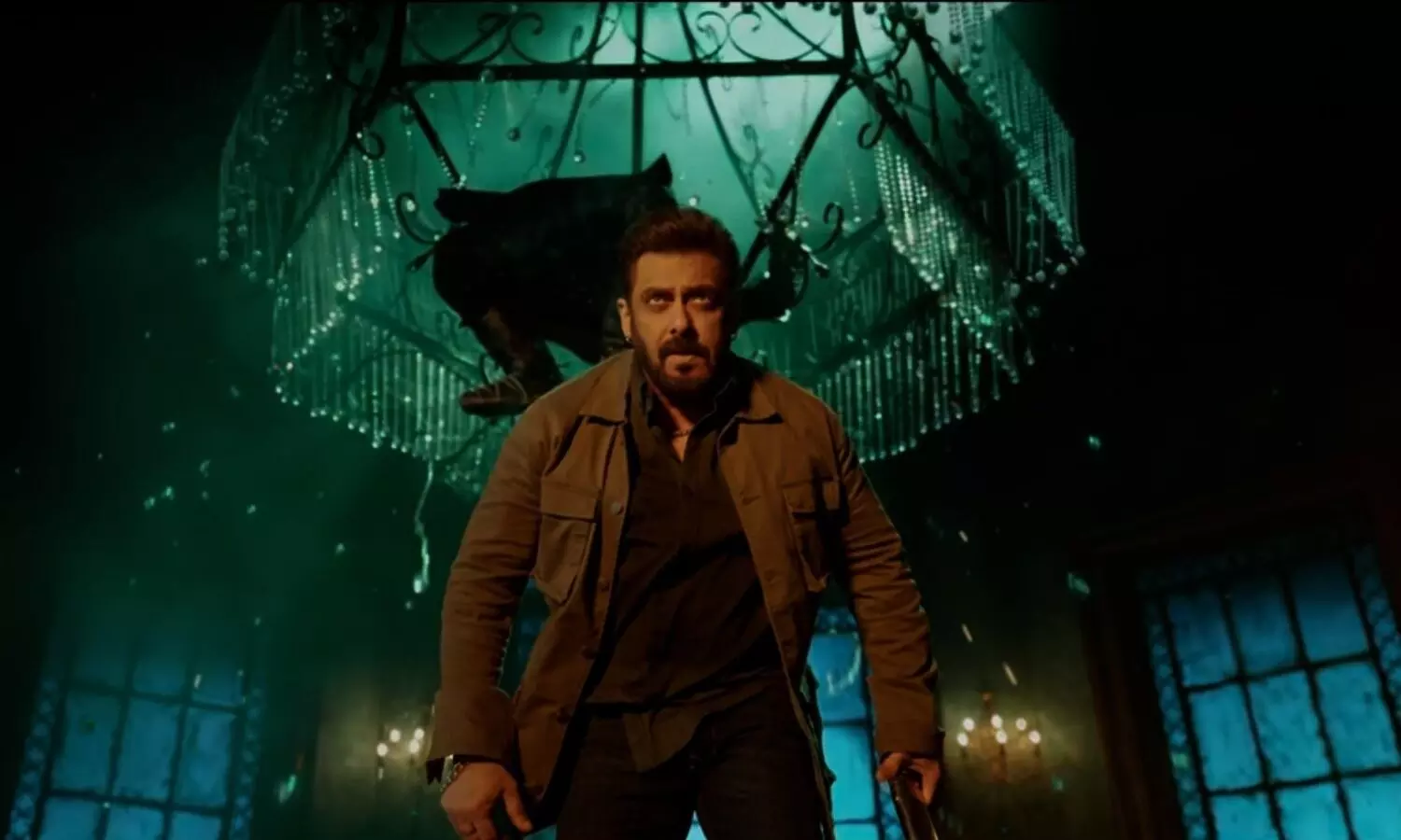 बारहसिंघा के सींग लगाए दुश्मनों को मारते नजर आए भाईजान, लॉरेंस बिश्नोई को दी चेतावनी