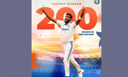 200 विकेट लेने वाले सबसे तेज भारतीय गेंदबाज बने जसप्रीत बुमराह, ट्रेविस हेड को 1 रन पर किया आउट 200 विकेट लेने वाले सबसे तेज भारतीय गेंदबाज बने जसप्रीत बुमराह, ट्रेविस हेड को 1 रन पर किया आउट