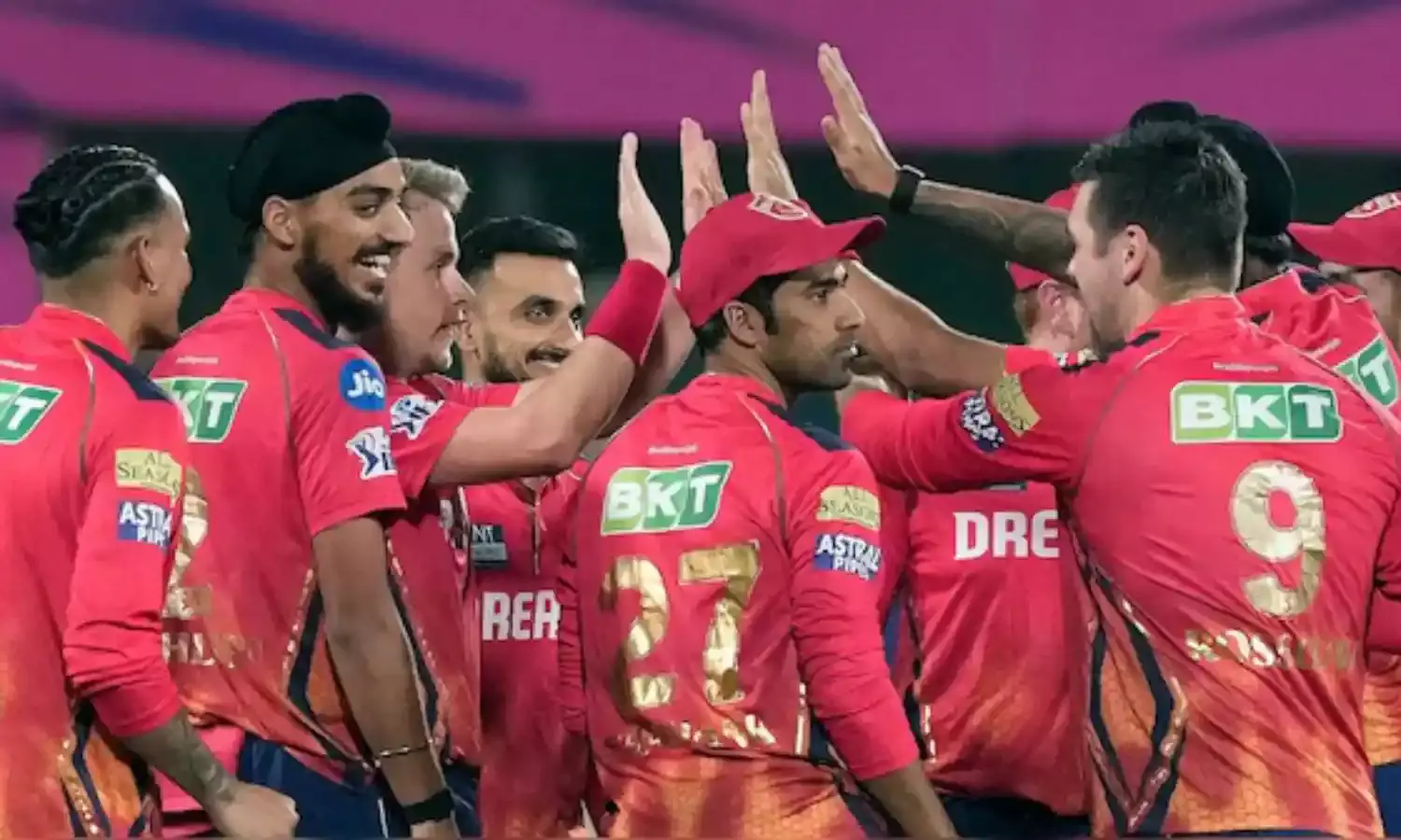 3 साल से टीम इंडिया से बाहर, IPL में बिका नहीं, फिर भी शतक की Hat-Trick से सबको किया हैरान