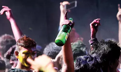 शराब पीने के मामले में टॉप पर रहा यूपी, तीसरे नंबर पर दिल्ली…