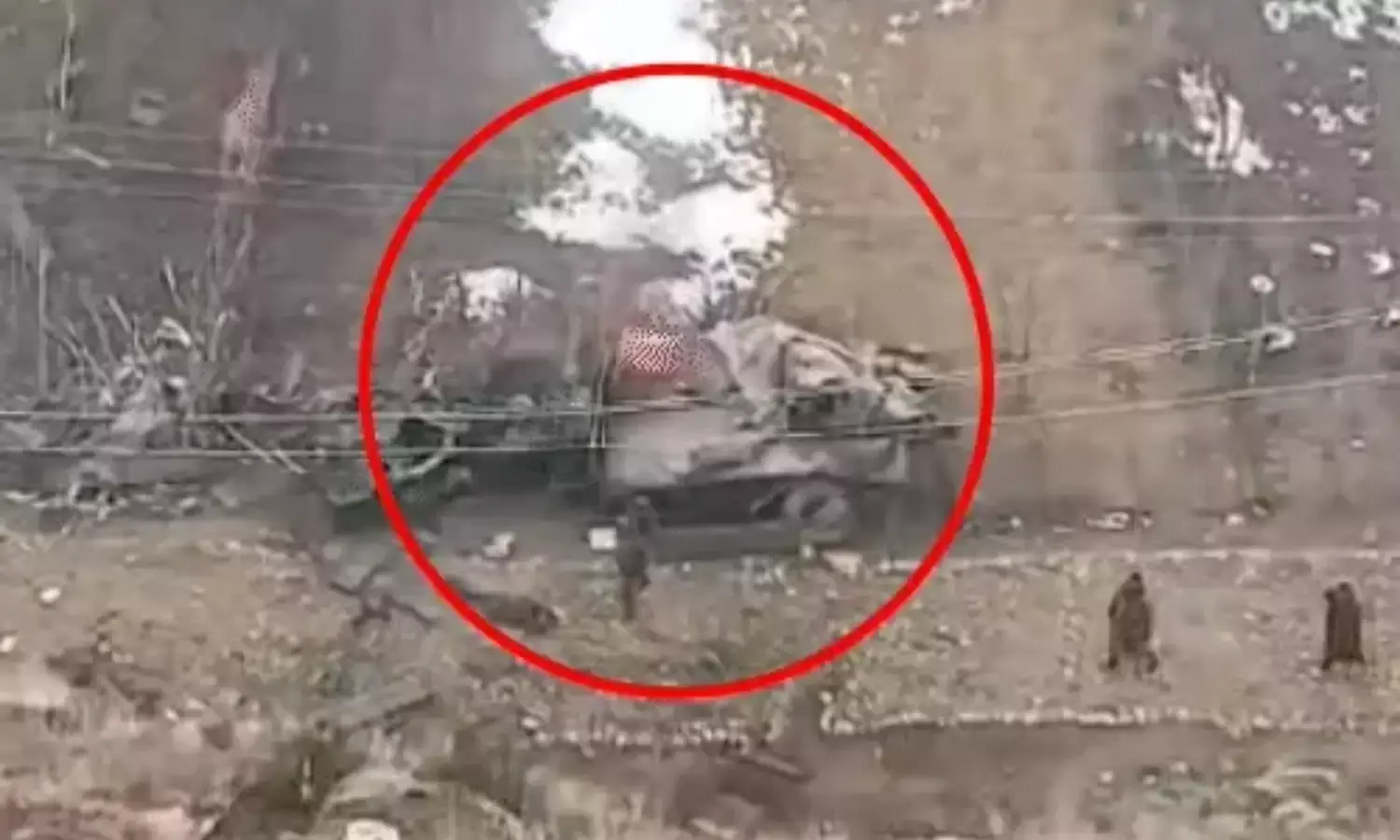 खाई में गिरा सेना का ट्रक, 2 जवानों की मौत, 6 घायल…