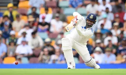 कंगारुओं की गेंदबाजी को सिर्फ इतने गेंदों में किया धराशायी