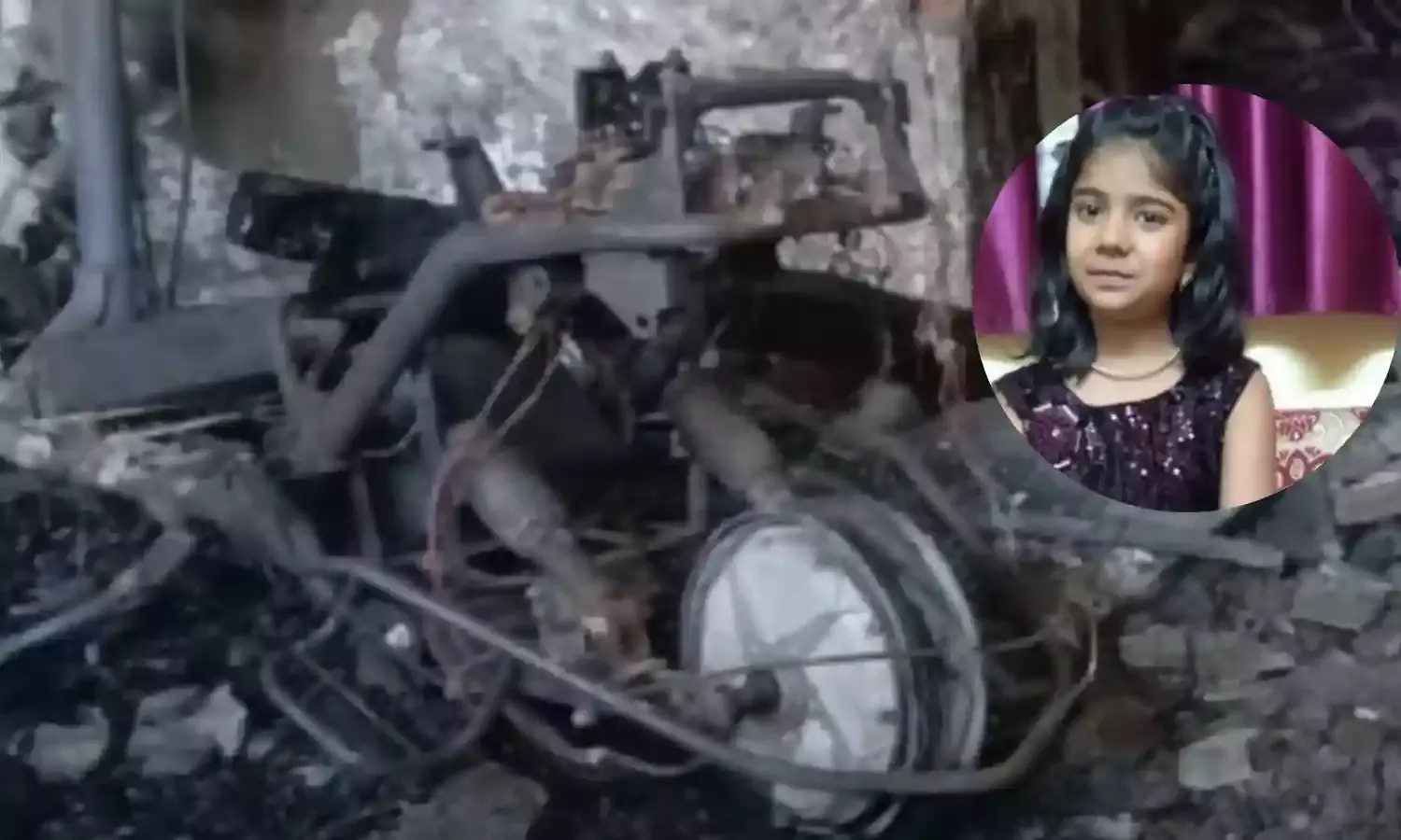 चार्जिंग पर रखी इलेक्ट्रिक स्कूटी में ब्लास्ट, आग लगने से 11 साल की बच्ची की मौत चार्जिंग पर रखी इलेक्ट्रिक स्कूटी में ब्लास्ट, आग लगने से 11 साल की बच्ची की मौत
