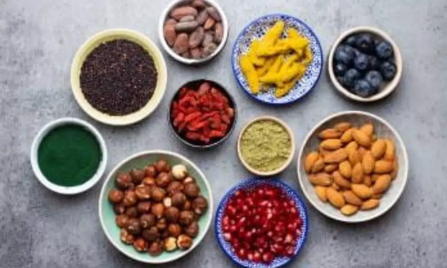 सर्दी के मौसम में खुद को एनर्जी से भरपूर रखने के लिए इन चीजों को अपनी डाइट में करें शामिल