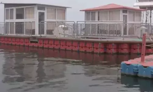 महाकुंभ में होगा इस बार आधुनिकता का संगम, हर सुविधा से मिलेगा लैस फ्लोटिंग कॉटेज