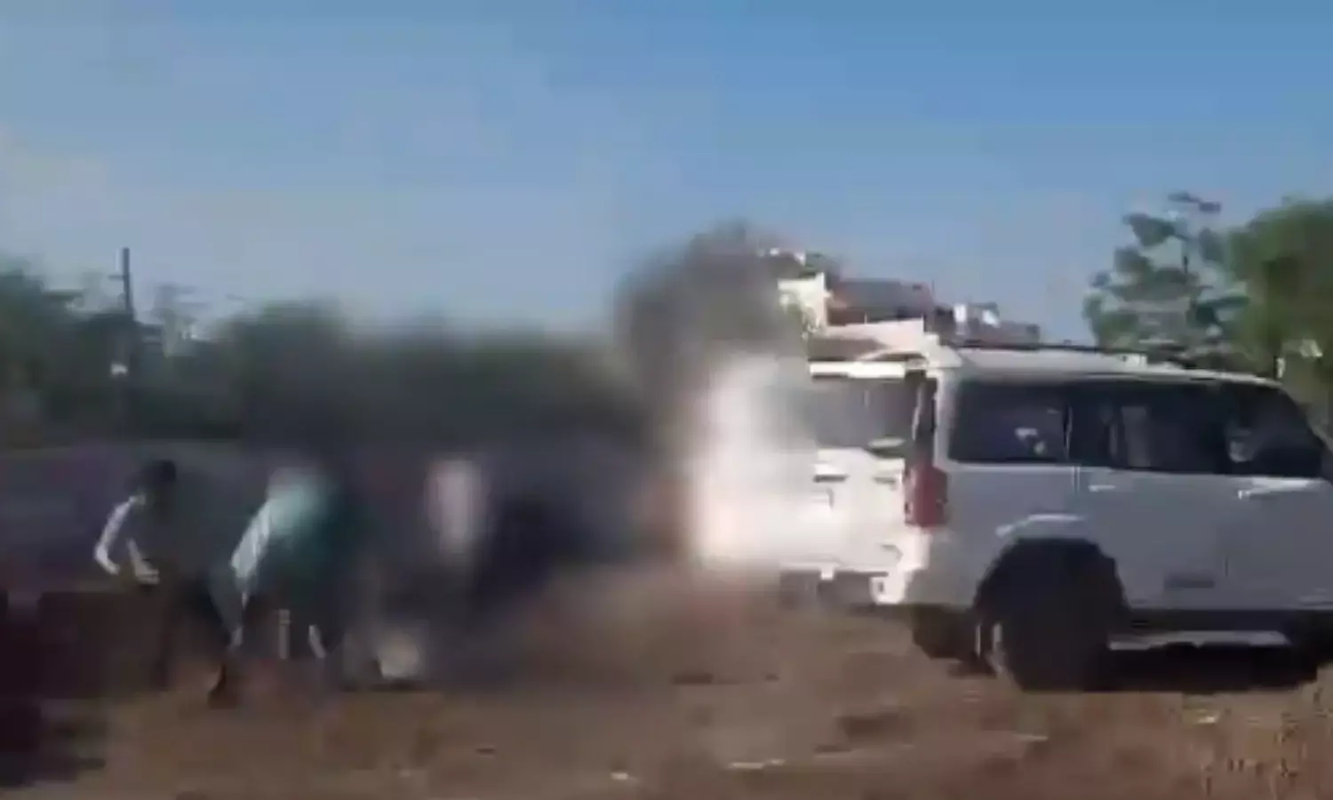 दानिश कुंज फोर लेन निर्माण एजेंसी के GM के साथ मारपीट, बदमाशों ने की पत्थर से सिर कुचलने की कोशिश