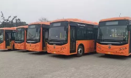 महाकुंभ के लिए परिवहन निगम कमांड सेंटर से 24X7 मिलेगी सुविधा, यात्रियों, चालकों, परिचालकों के लिए जारी हुआ टोल फ्री नंबर…