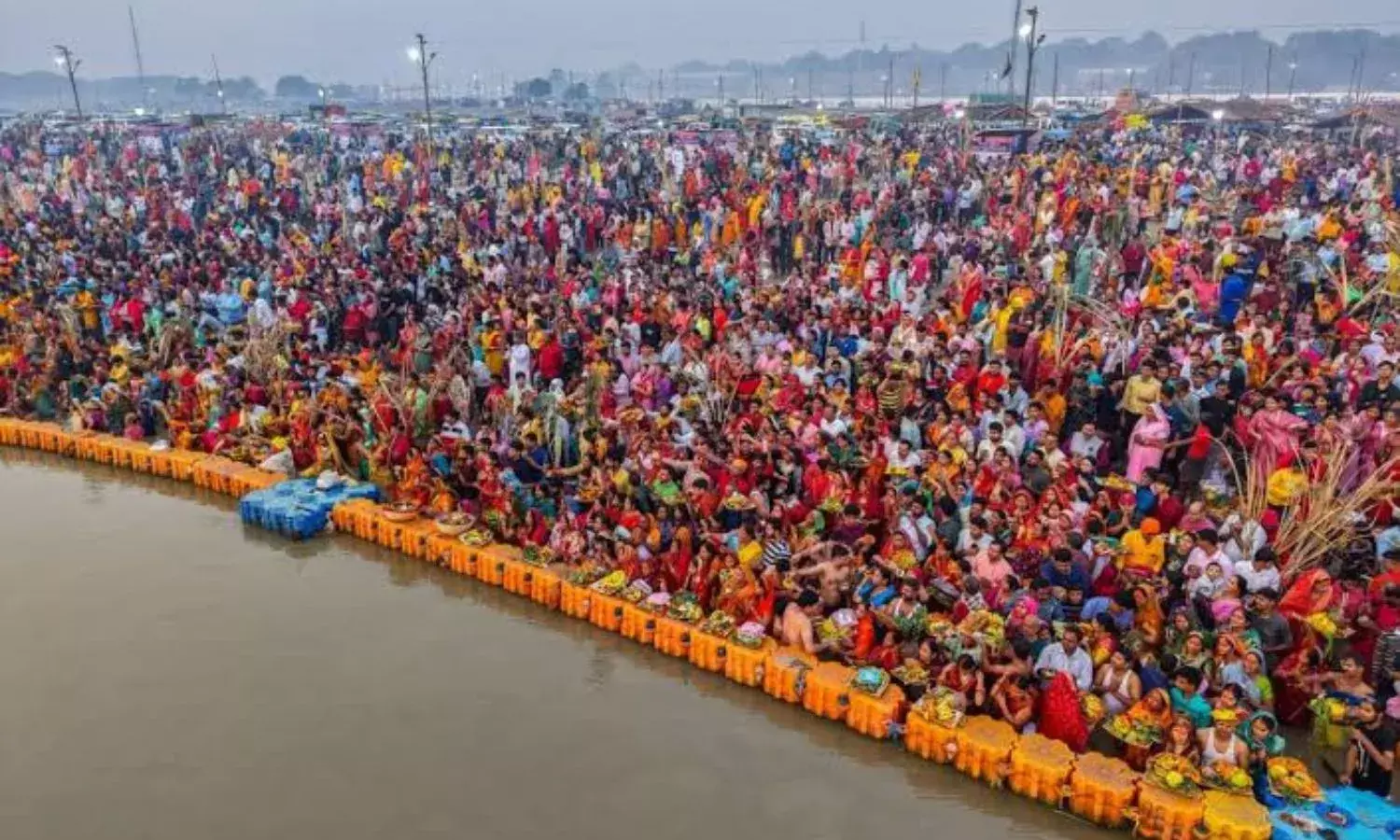 आखिर कब लगा था आजाद भारत का पहला महाकुंभ, 13 जनवरी से होगा महा आगाज़ आखिर कब लगा था आजाद भारत का पहला महाकुंभ, 13 जनवरी से होगा महा आगाज़