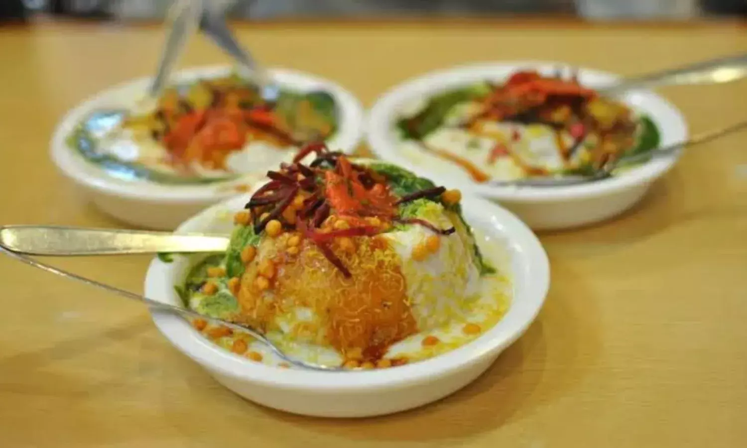 महाकुंभ में केवल स्नान ही नहीं व्यंजनों का भी के मजा, सफल हो जाएगी आपकी यात्रा महाकुंभ में केवल स्नान ही नहीं व्यंजनों का भी के मजा, सफल हो जाएगी आपकी यात्रा