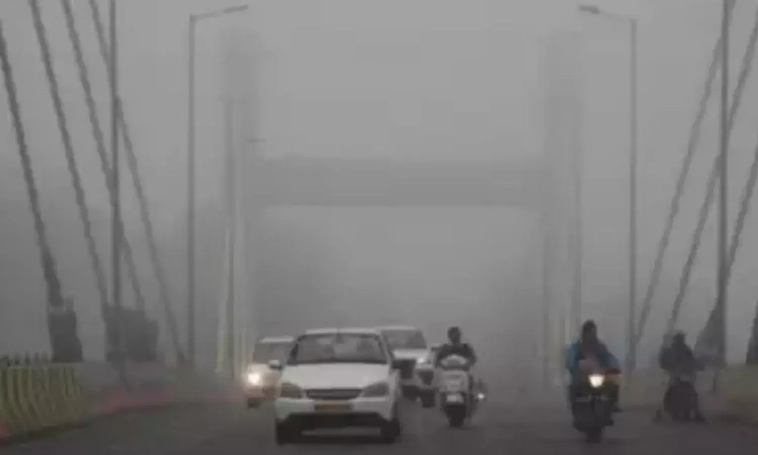 MP में ठंड का सितम जारी, पचमढ़ी का पारा 0.2 डिग्री पहुंचा,जानें आज का ताजा IMD अपडेट MP में ठंड का सितम जारी, पचमढ़ी का पारा 0.2 डिग्री पहुंचा,जानें आज का ताजा IMD अपडेट